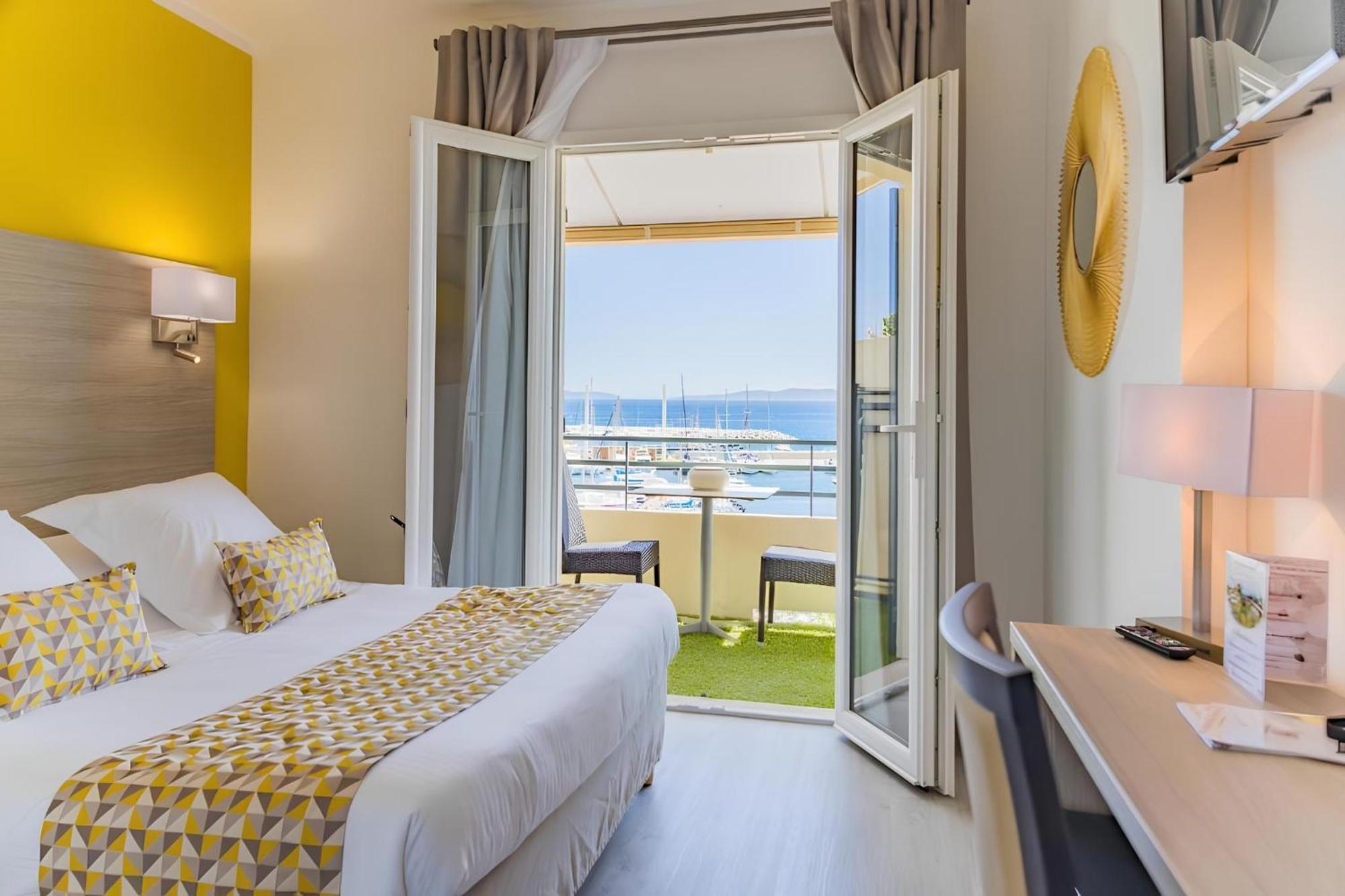 Hotel Le Rabelais Льо Лаванду Екстериор снимка