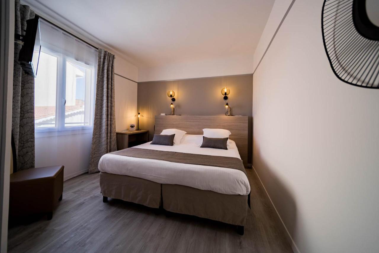 Hotel Le Rabelais Льо Лаванду Екстериор снимка
