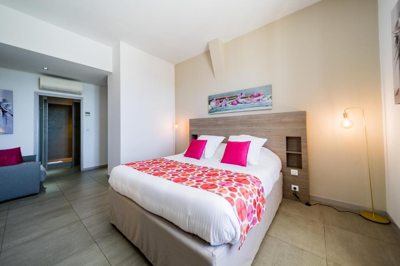 Hotel Le Rabelais Льо Лаванду Екстериор снимка